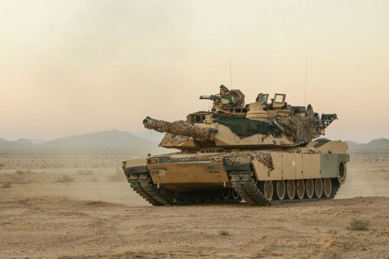 تانک های لیزری چهارپا: جانشین مدرن تانک M1 Abrams