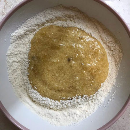 آموزش مرحله به مرحله تهیه نان موز