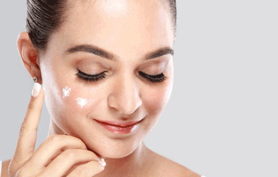 راهنمای کامل کرم‌های ضد آفتاب و نحوه مراقبت از پوست