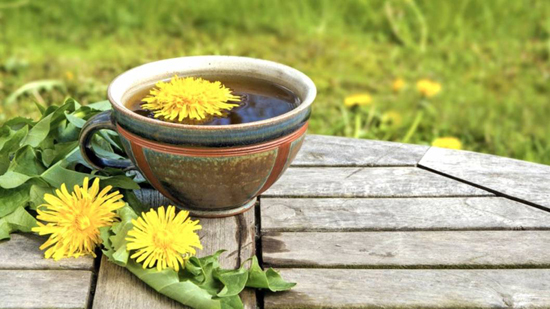 ۶ دمنوش بهاری برای رفع کسالت