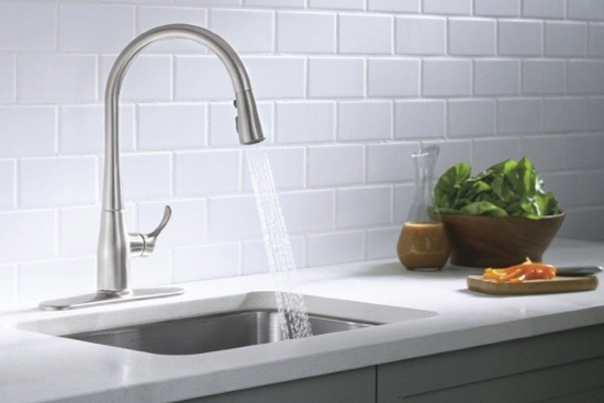 پیروزی بر «کرونا» با تازههای فناورانه امکانپذیر است پیروزی بر «کرونا» با تازههای فناورانه امکانپذیر است