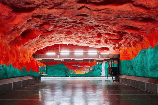 شبکه مترو استکهلم طولانی‌ترین نمایشگاه هنری دنیا است