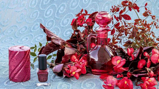 مبارزه با کرونا در ترکیه با عطر دوران عثمانی مبارزه با کرونا در ترکیه با عطر دوران عثمانی