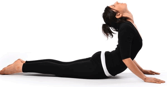 چند تمرین یوگا برای کاهش وزن و لاغری شکم و پهلو