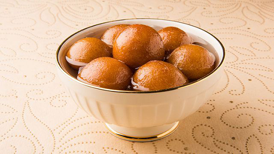 ۲ طرز تهیه دسر لگیمات با تخم مرغ یا ماست؛ دسر مخصوص ماه رمضان