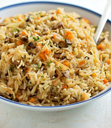 افطاری روز چهاردهم ماه رمضان؛ قارچ پلو