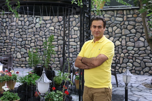 باغ رستورانی که از تهران نجاتتان میدهد، شاخهنبات یک چیز دیگه است باغ رستورانی که از تهران نجاتتان میدهد، شاخهنبات یک چیز دیگه است