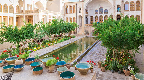 ۱۰ خانه - هتل سنتی و قدیمی عالی ایرانی
