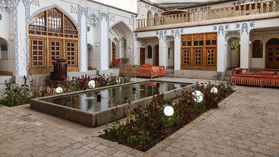 ۱۰ خانه - هتل سنتی و قدیمی عالی ایرانی