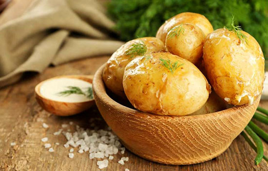 متناسب با سن و سالتان غذا بخورید