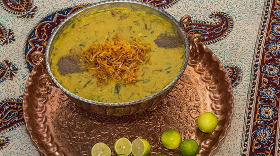 طرز تهیه‌ی آش سبزی؛ با گوشت و بدون گوشت