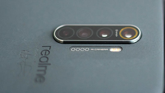 راهنمای جامع عوامل تاثیرگذار بر عمر باتری گوشی راهنمای جامع عوامل تاثیرگذار بر عمر باتری گوشی