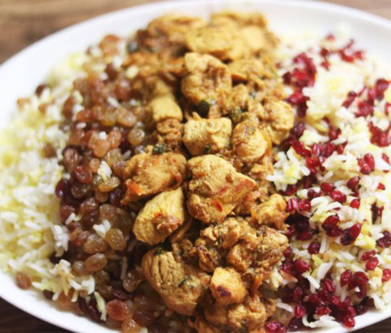 زرشک پلو دمی با مرغ و کرفس