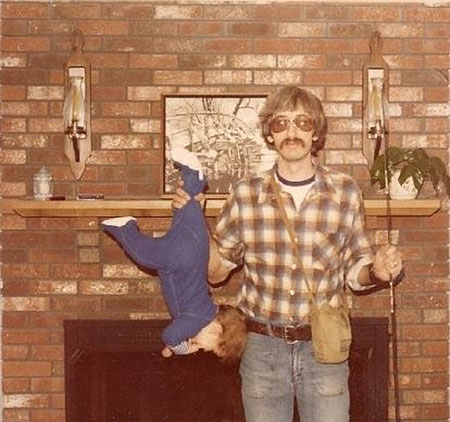 هیچ وقت بچهها را با پدرانشان تنها نگذارید! هیچ وقت بچهها را با پدرانشان تنها نگذارید!