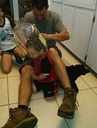 هیچ وقت بچهها را با پدرانشان تنها نگذارید! هیچ وقت بچهها را با پدرانشان تنها نگذارید!