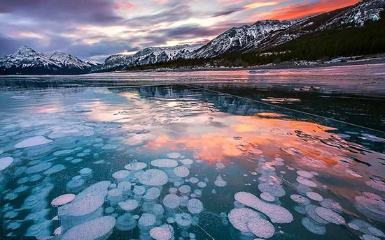 پدیدههای طبیعی که با عقل جور درنمیآیند! پدیدههای طبیعی که با عقل جور درنمیآیند!