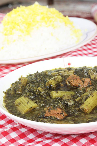 طرز تهیه خورشت کرفس