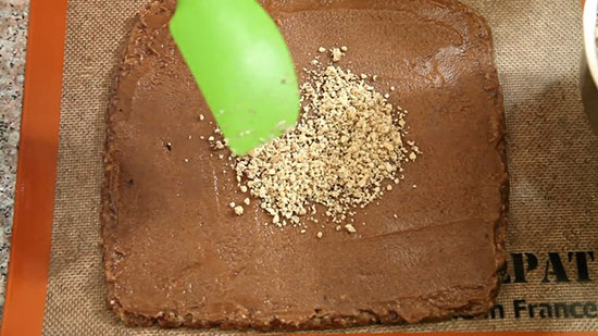 طرز تهیه‌ی رنگینک رولتی؛ ساده و مجلسی