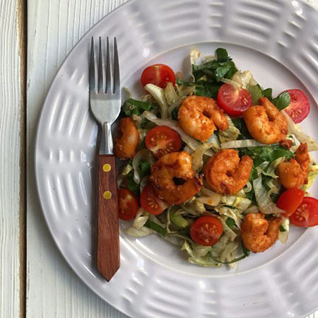 طرز تهیه سالاد میگو و اسفناج مرحله به مرحله طرز تهیه سالاد میگو و اسفناج مرحله به مرحله