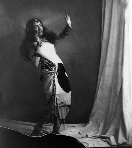 سیمای زنان تهران در عصر قاجار سیمای زنان تهران در عصر قاجار