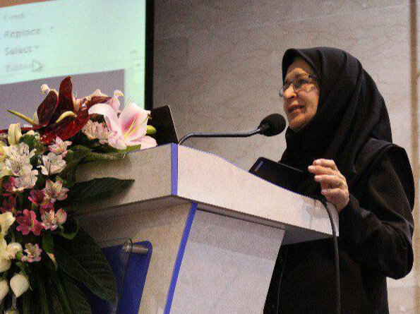 تشکیل کارگروه خانواده گامی موثر برای حضور بانوان در عرصه مدیریت بیماری کرونا 