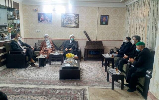 خاطرات شهدا گنجینههای ارزشمند فرهنگی است خاطرات شهدا گنجینههای ارزشمند فرهنگی است