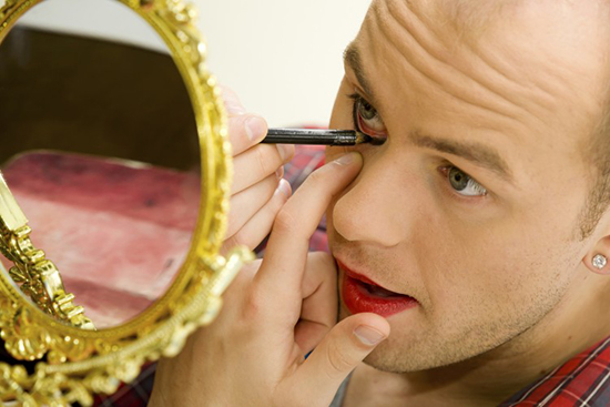 در عمل تغییر جنسیت چه اتفاقی برای افراد می‌افتد؟