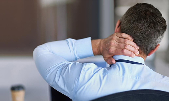 ورزش برای آرتروز گردن؛ بیماری شایع پشت میزنشینی