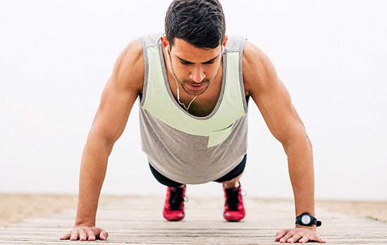 ۱۰ حرکت ورزشی ساده برای تقویت تمام عضلات بدن در خانه