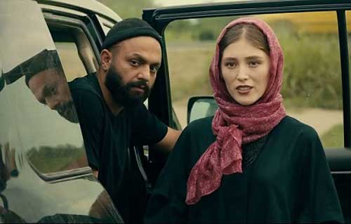 جنجالسازی برای دیده شدن به سبک قورباغه جنجالسازی برای دیده شدن به سبک قورباغه