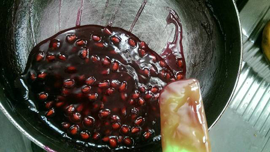 طرز تهیه مسقطی انار خوشمزه برای شب یلدا