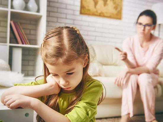 عجالتا، اجازه بدهید، فرزندانتان، کمی «بد» باشند