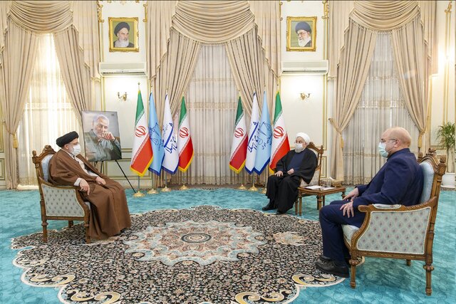 آغاز نشست مشترک سران قوا 