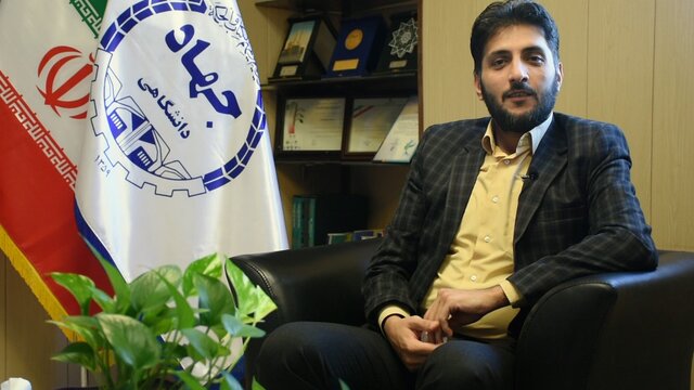 نیازمند ایجاد ظرفیت های جدیدی در حوزه هنر قرآنی دانشگاه علمی کاربردی هستیم نیازمند ایجاد ظرفیت های جدیدی در حوزه هنر قرآنی دانشگاه علمی کاربردی هستیم